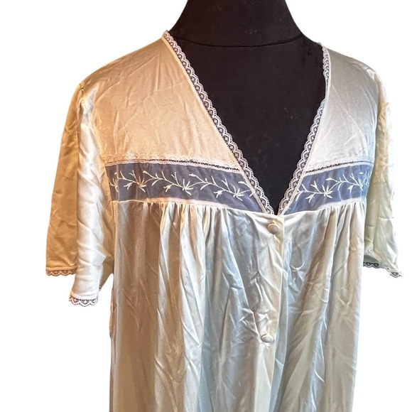 Vanity Fair Yellow Nylon House Coat Robe Vintage Made In U S A XL Pockets - Picture 4 of 10